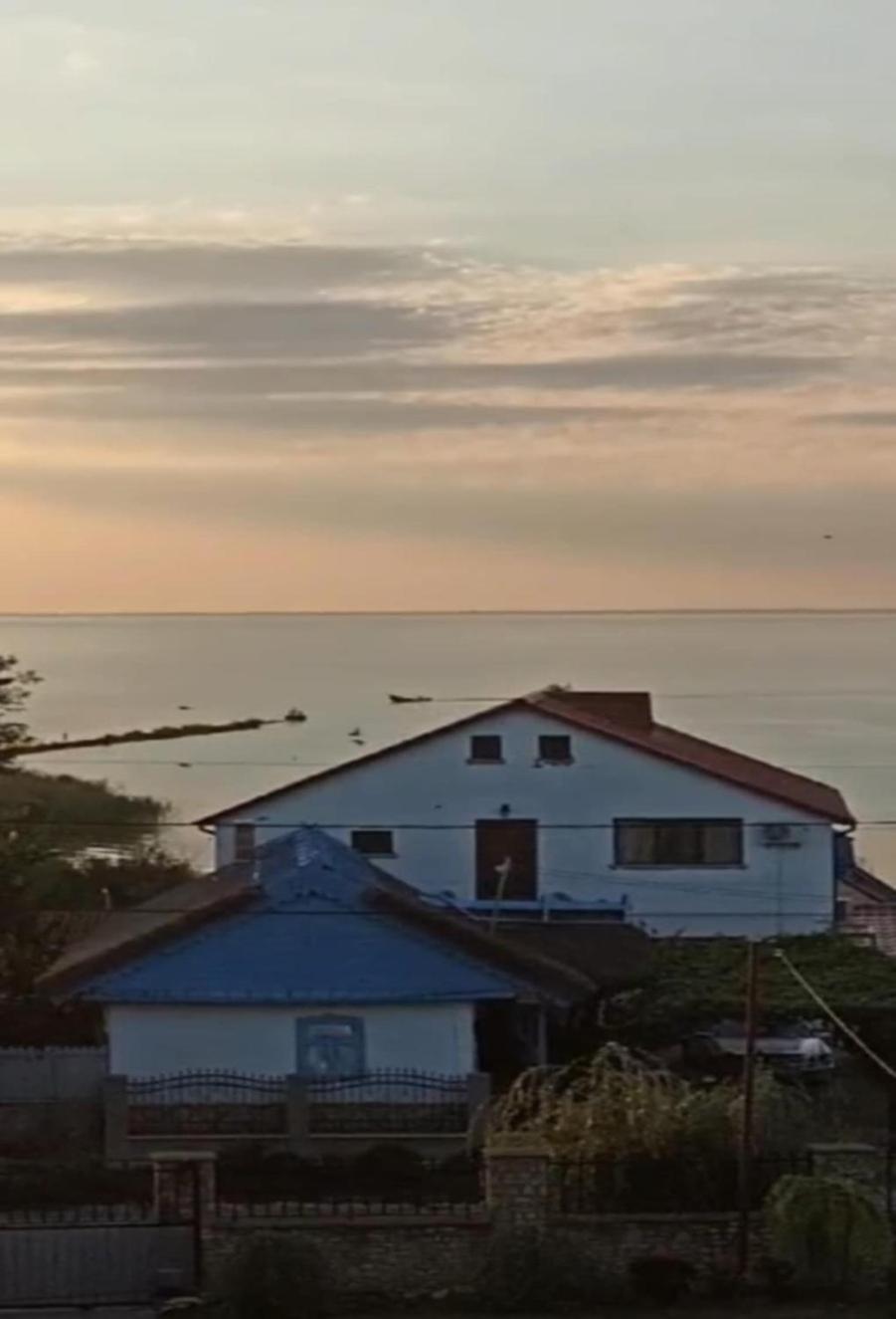 Casa Rasaritul Soarelui Sarichioi Hotell Exteriör bild